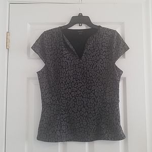 Ann Taylor grey/black peplum top